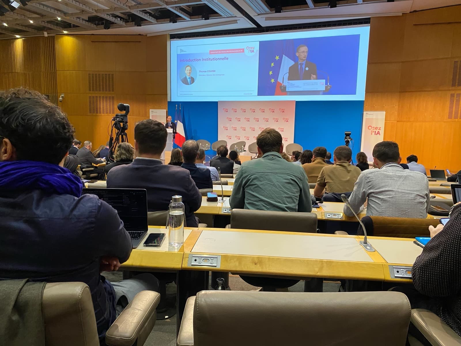 Conférence institutionnelle Osez l'IA